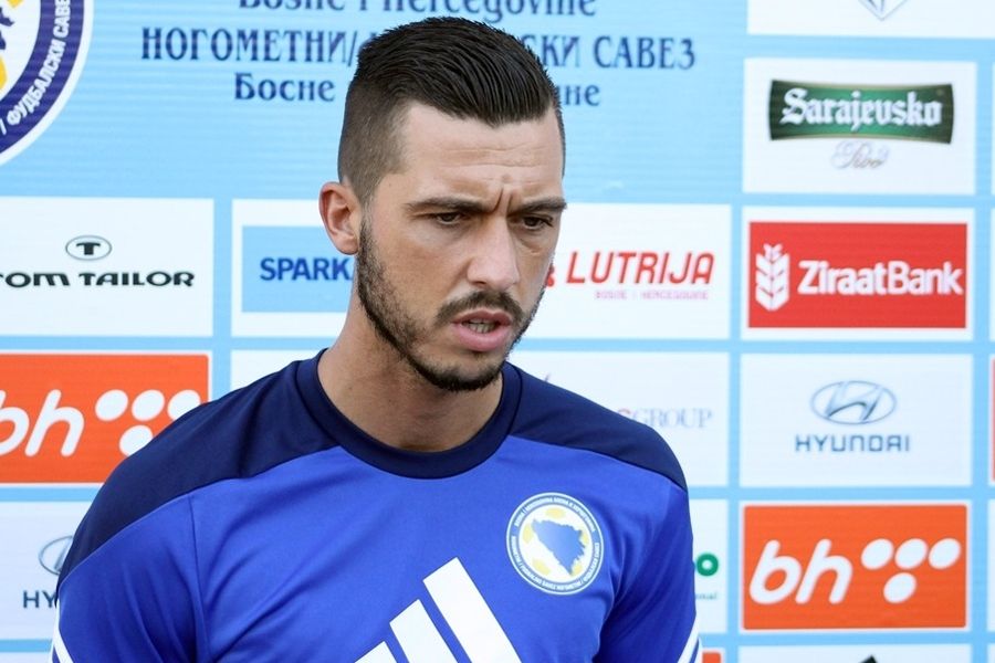 Medunjanin je prošle sezone sa španskim trećeligašom Castellone izborio promociju u viši rang te odlučio da okonča karijeru