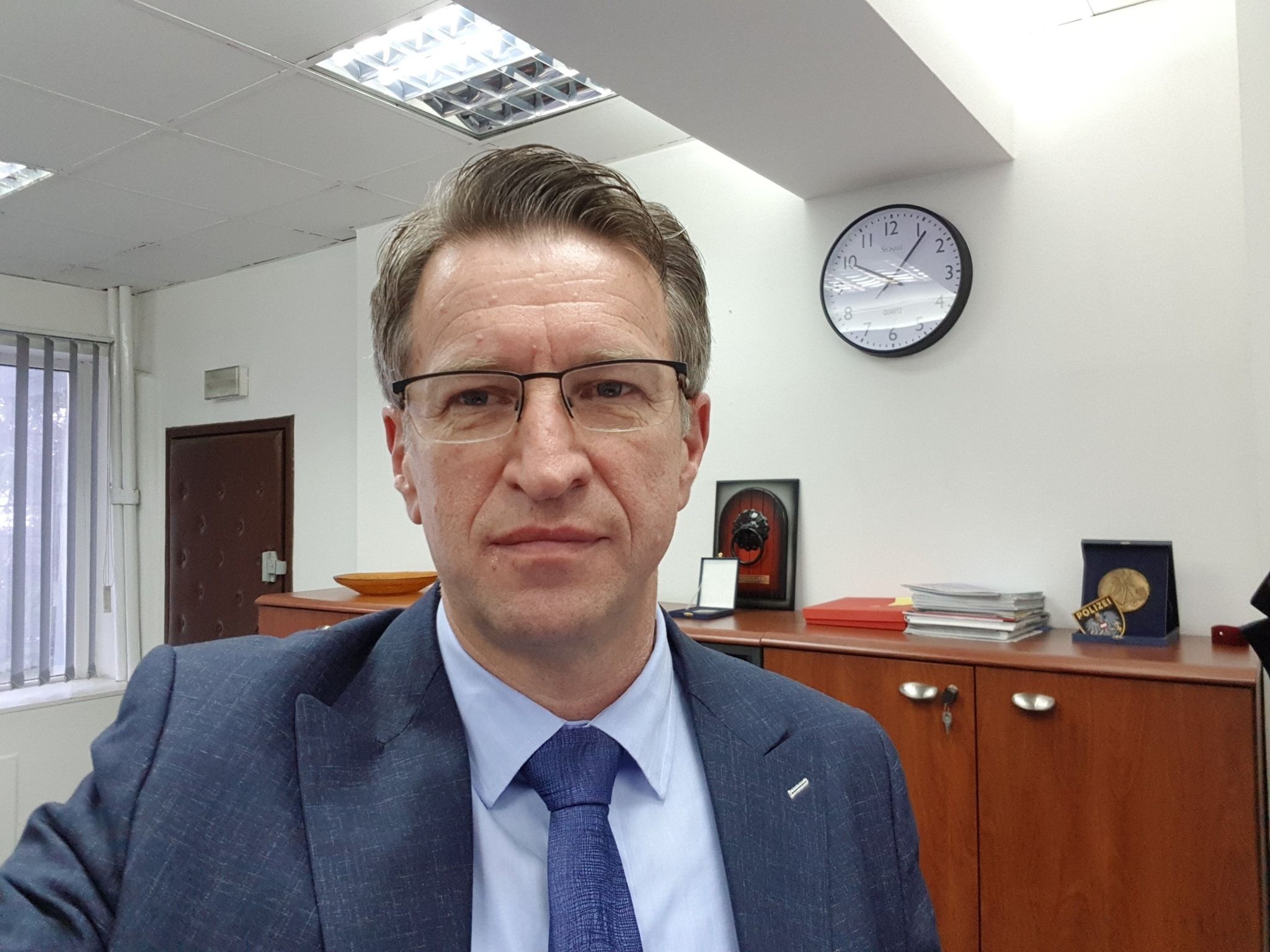 Upotrijebili su i koriste sve resurse vlasti da zloupotrebama, lažima, pakovanjem, prijavama, zastrašivanjem i naručenim pričama pokušaju da me diskreditiraju, naveo je Nanić