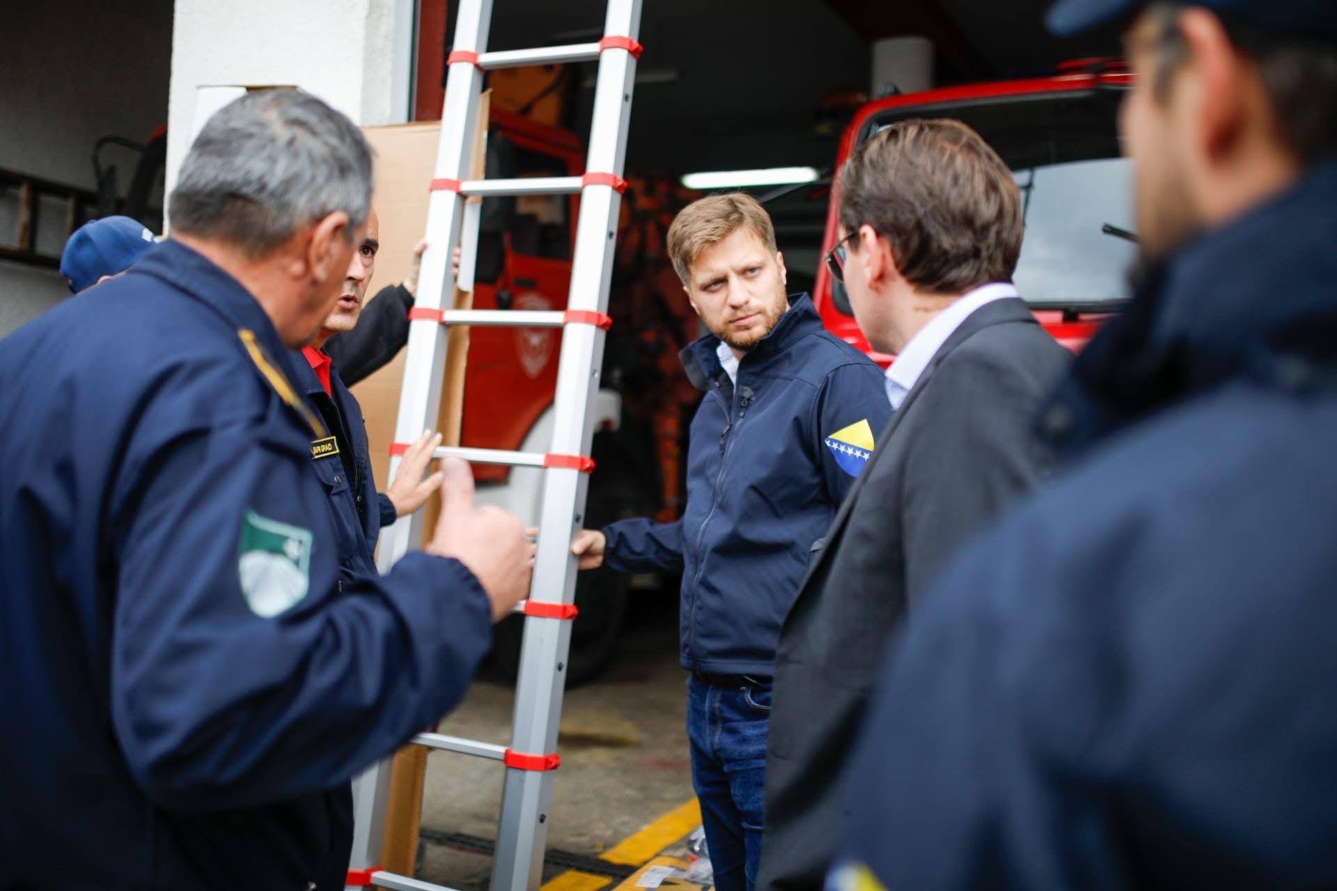 Osigurano je više od 200.000 KM za opremanje dobrovoljnih vatrogasaca, a u planu je nabavka novih vozila i opreme