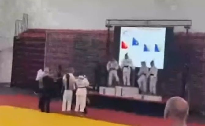 Predstavnici Srbije odbili su učešće na prvenstvu jer su organizatori pozvali i sportiste sa Kosova