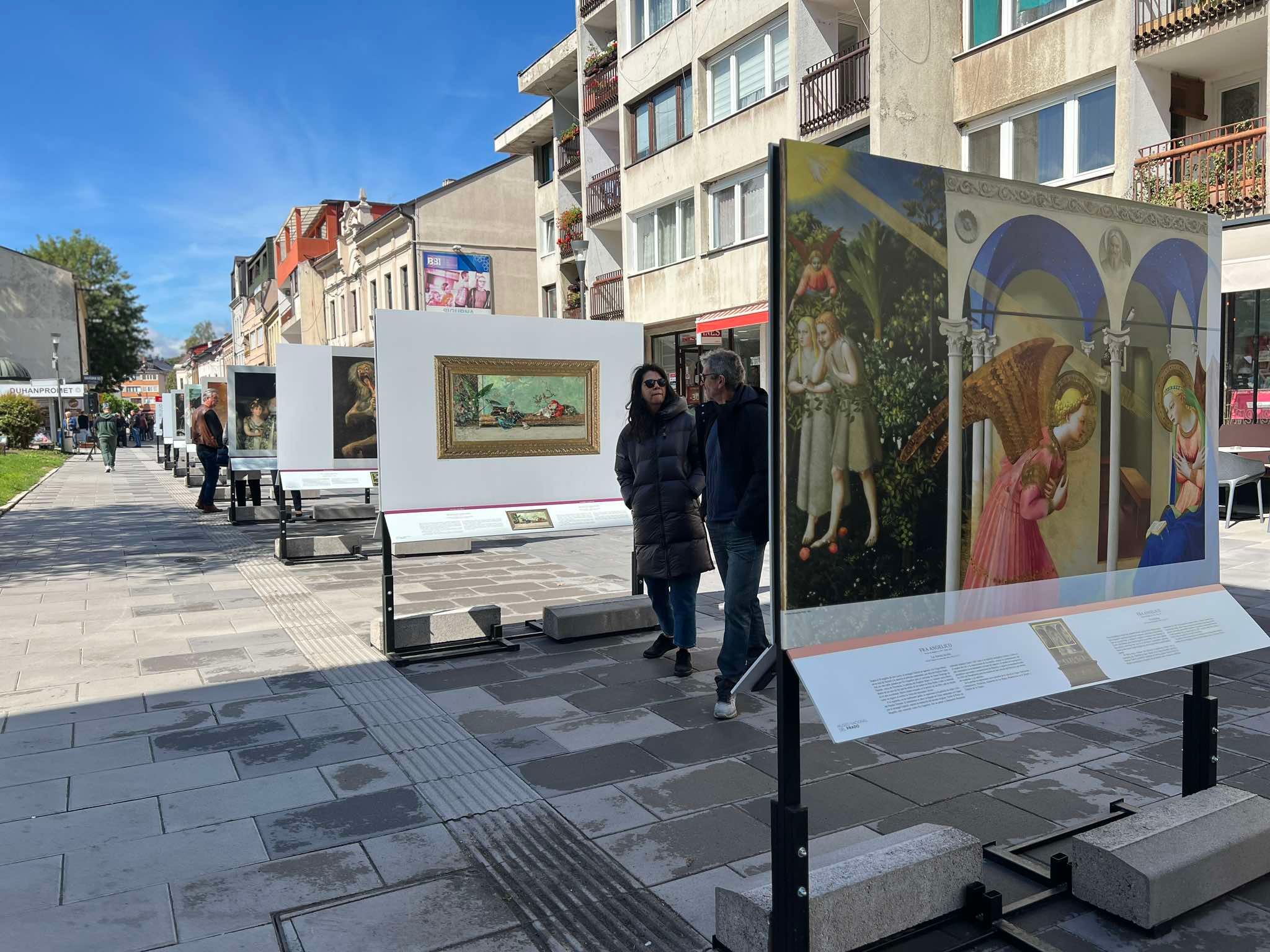 Organizatori pozivaju sve ljubitelje umjetnosti i kulture da iskoriste ovu izvanrednu priliku za obogaćivanje svog umjetničkog znanja