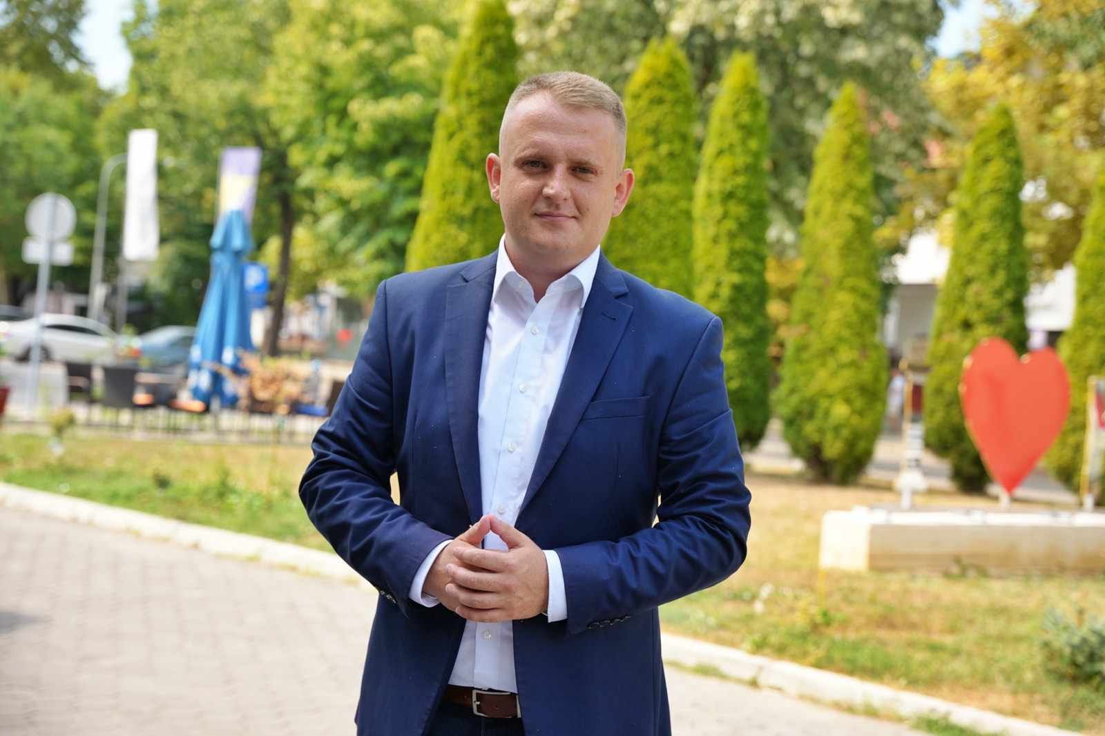 Jasmin Musić (SDA): Ključ treba promjene, ja ih mogu predvoditi!