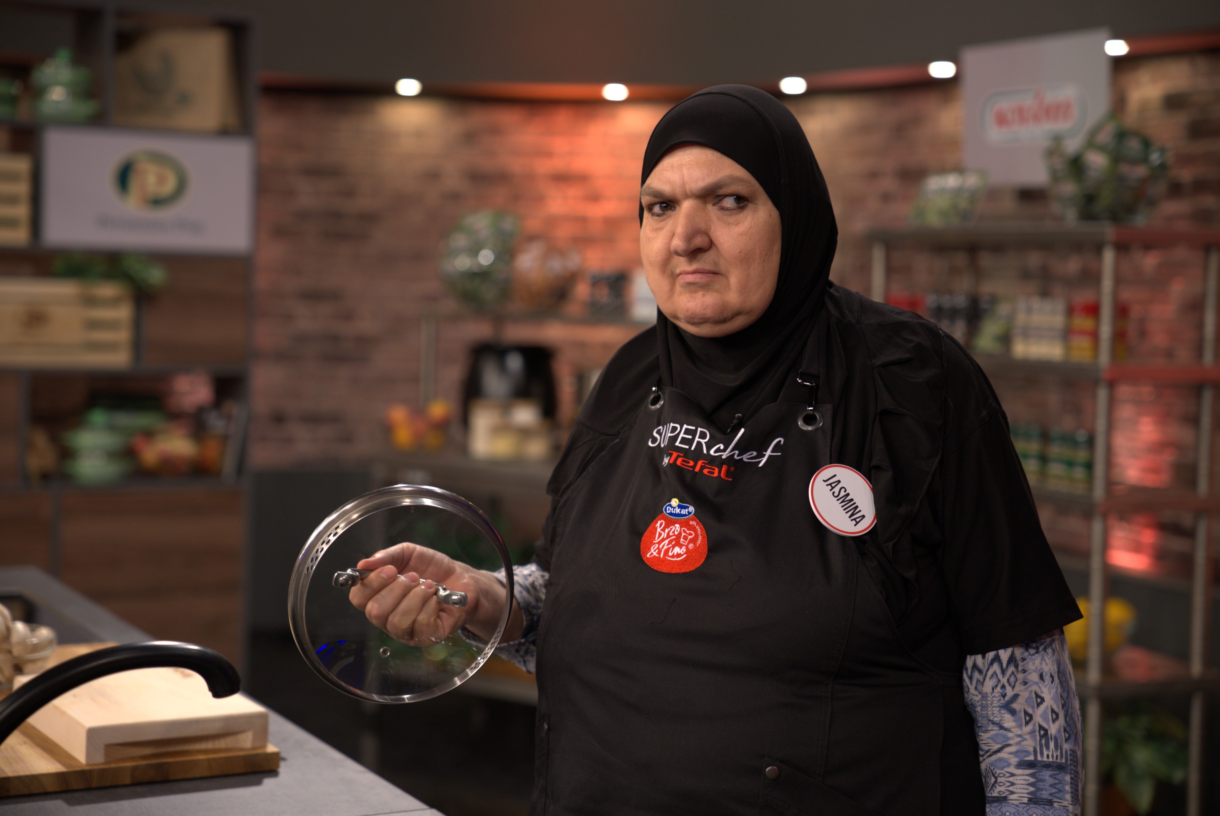 Jasmina je ranije bila pred kamerama, ali kako nam priča ipak trema uradi svoje.
