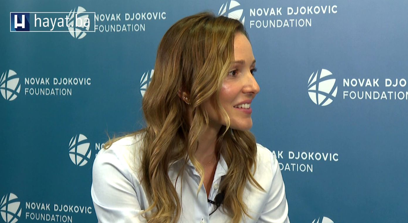 Kazala da je uz pjesme Dine Merlina odrasla i da je mnogo puta bila na njegovim koncertima