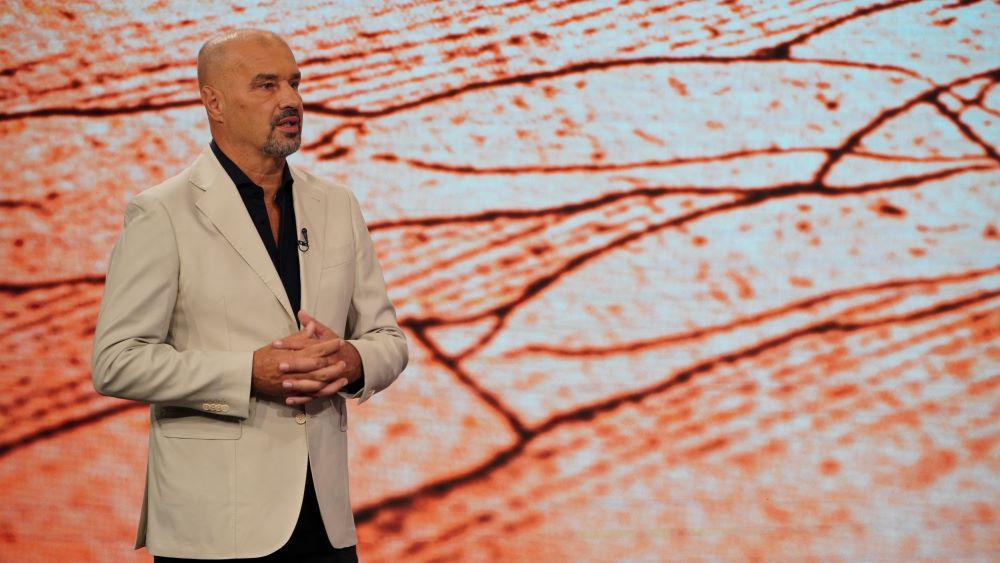 Nakon teških povreda ili opekotina, plastični hirurzi u operacijskoj sali imaju posebnu ulogu...