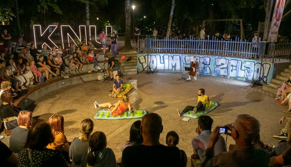 Kultura na ulice: U Vogošći i Ilijašu performans 'Tražim ulicu za svoje ime…