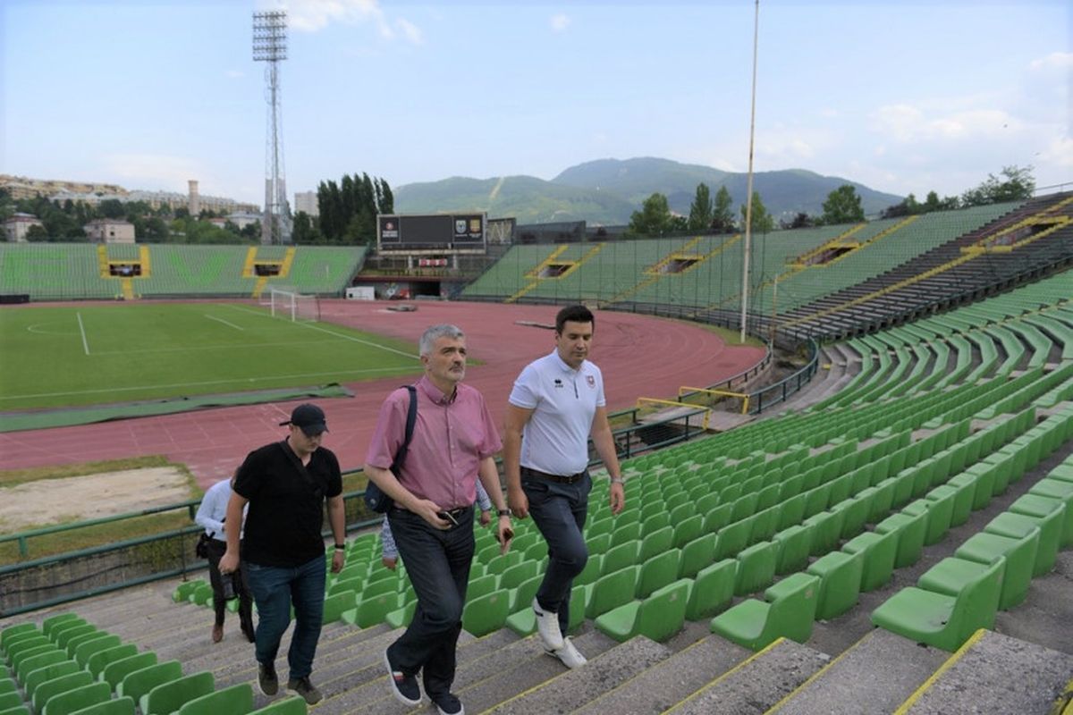 Valjda su već ranije prevareni navijači FK Sarajevo naučili nešto u ove četiri godine vodeći se poslovicom da je obećanje ludom radovanje.