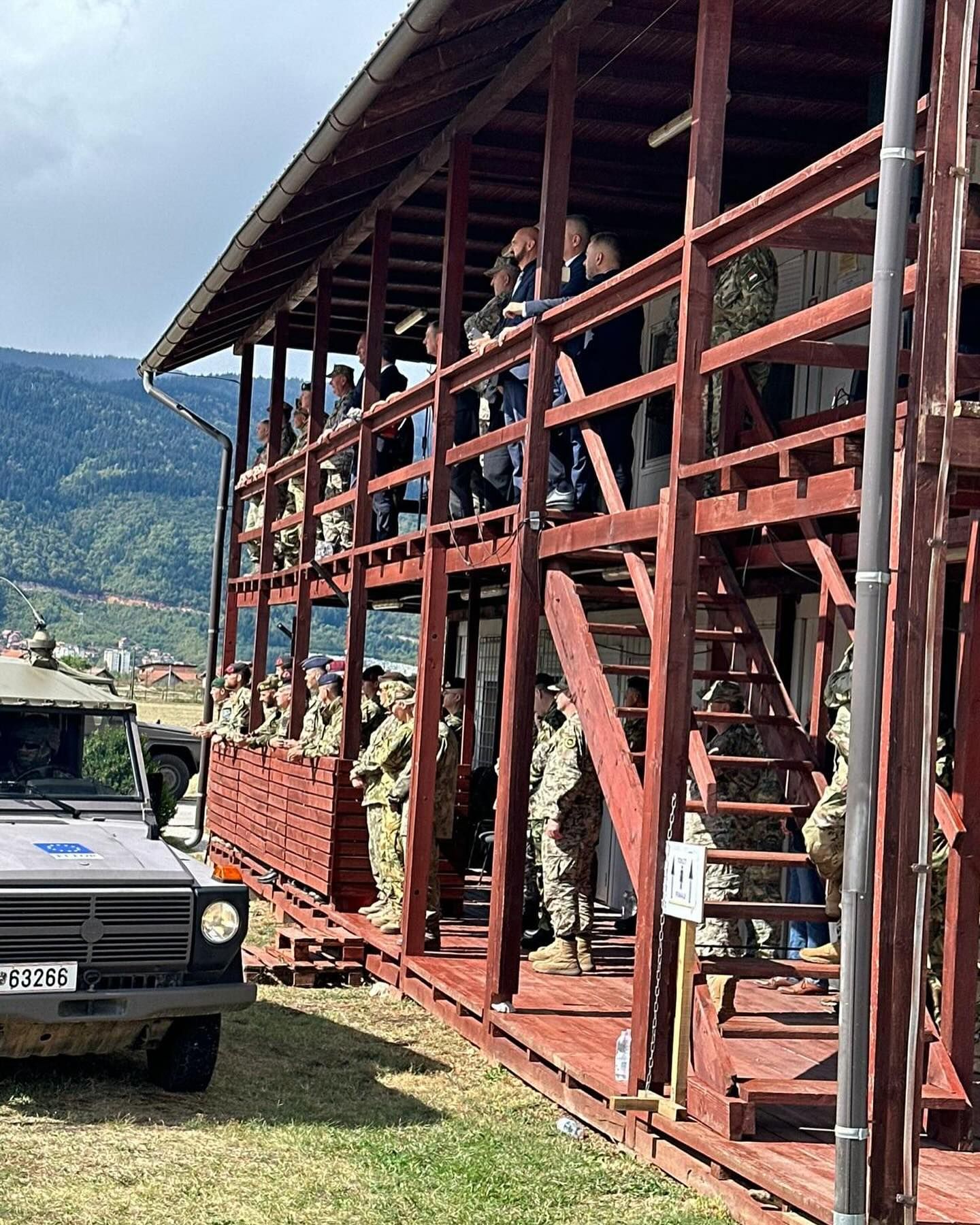 Na poziv komandanta EUFOR-a, generalmajora Lászlóa Sticza, prisustvovao je danas  svečanoj ceremoniji 