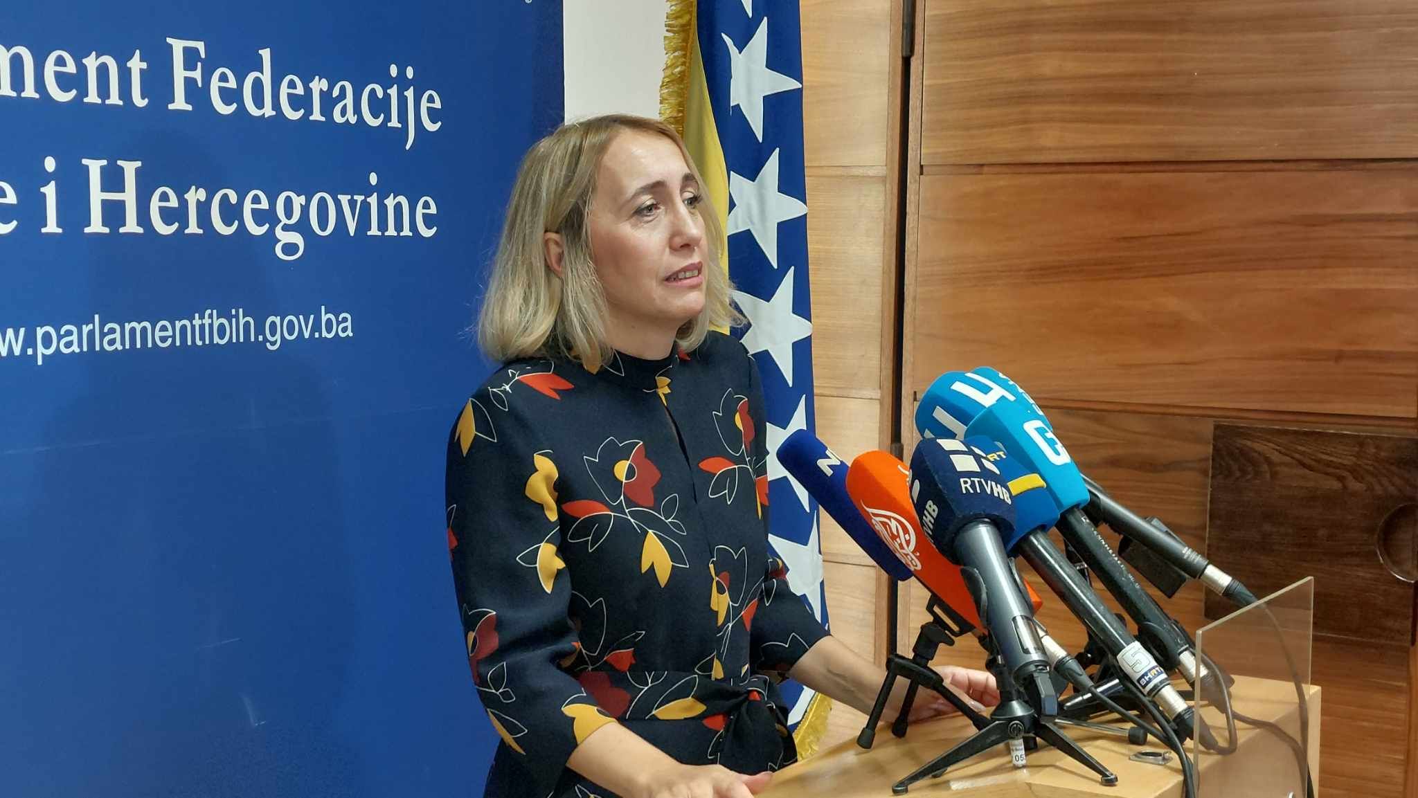 Brojne inspekcije sada će raditi na ovom pitanju a kljucni zagađivači su pored industrije i kućna ložišta