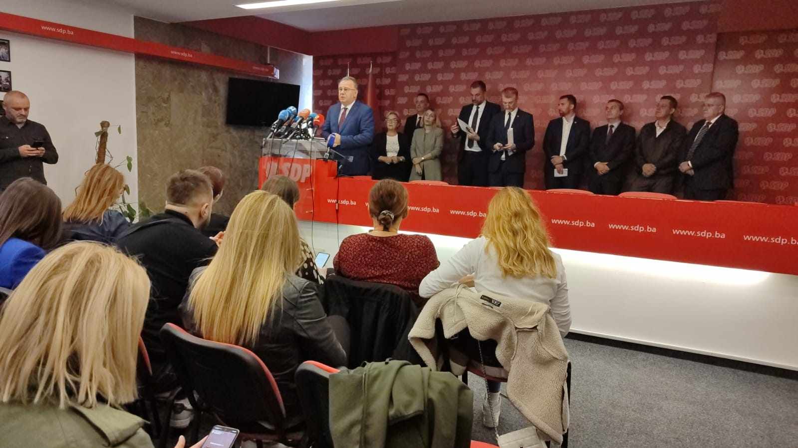 Jučer se pojavila netačna informacija da je Vijeće za državnu pomoć odbilo garanciju za Autoceste FBiH