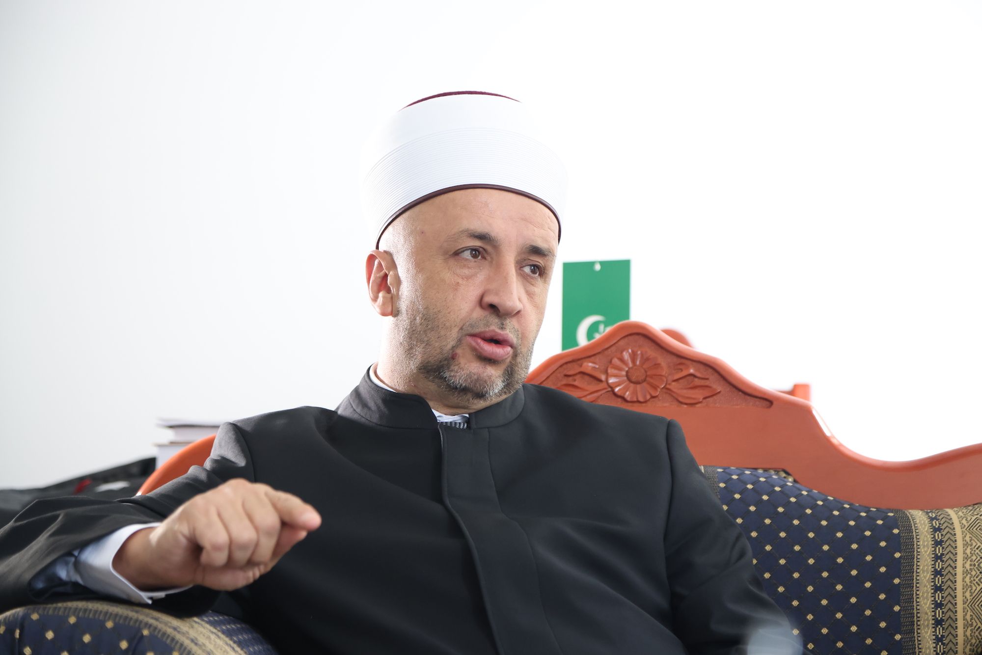 Udruženje, koje okuplja imame, muallime, uposlenike Islamske zajednice, te vjeroučitelje, muderrise i profesore islamskih fakulteta