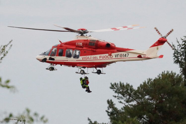 Govoreći na brifingu za novinare nakon toga, Von der Leyen je rekla: “Izvanredna vremena zahtijevaju izvanredne mjere”.