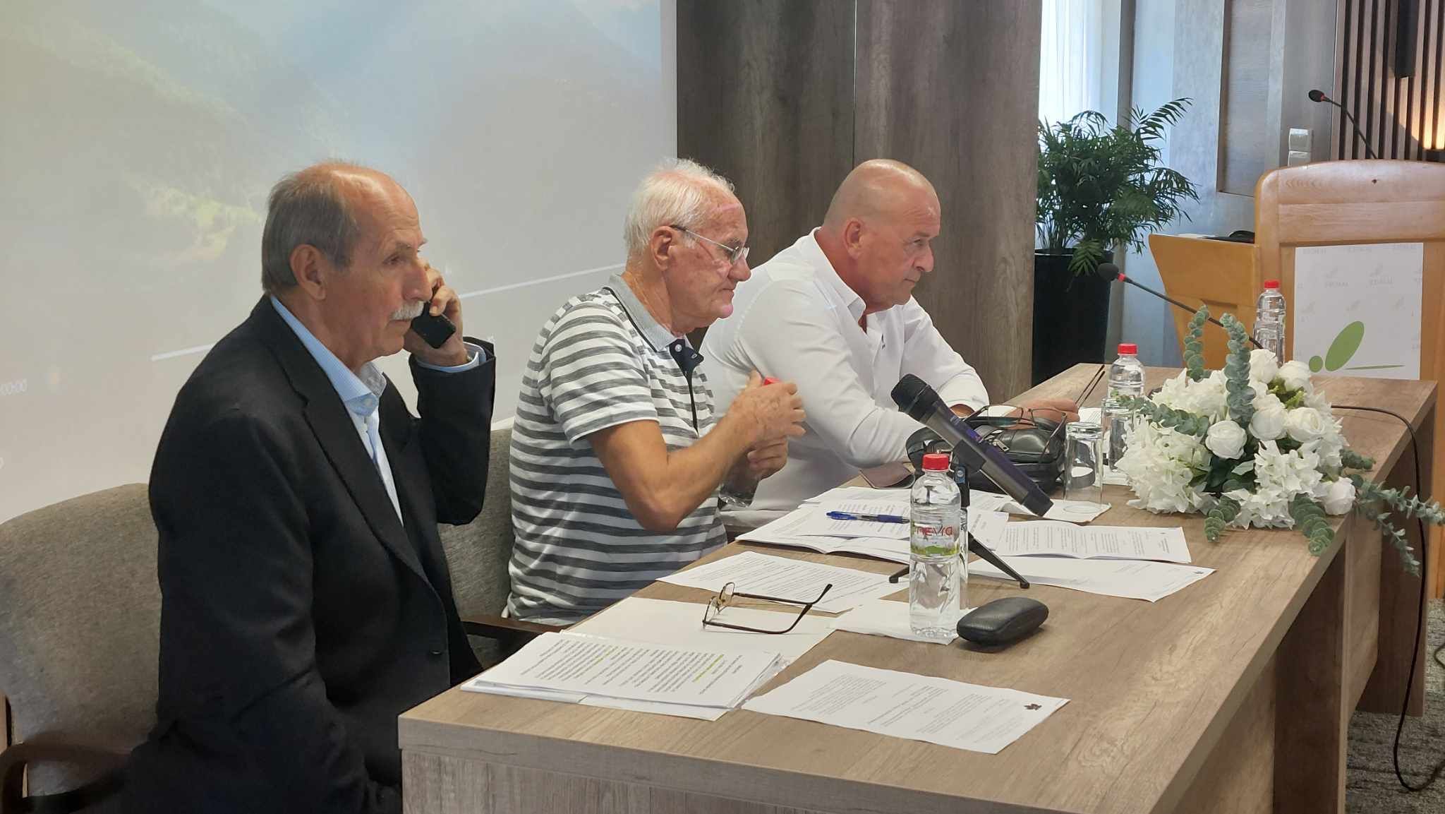 Kažu da im godinama nije bilo ovako teško, te da ih sve podsjeća na period od 2010. do 2014. godine