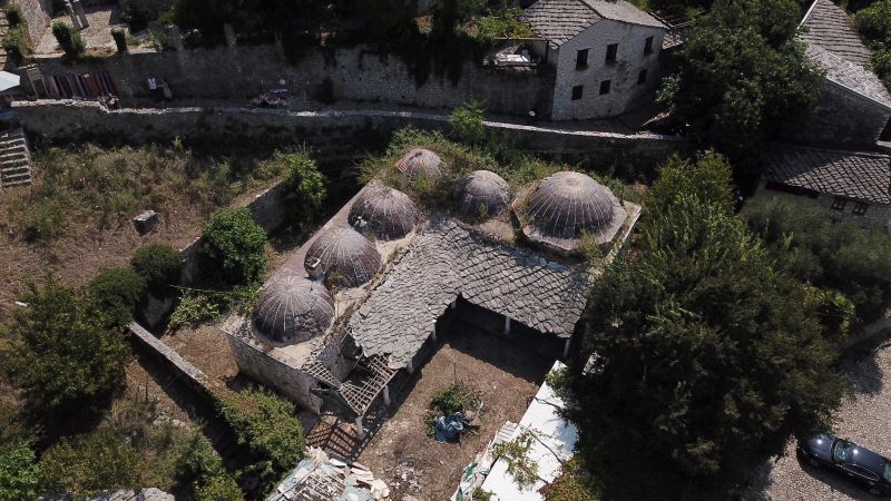 Čišćenjem avlije počela revitalizacija Medrese u Počitelju: Poziv vlastima da pomognu