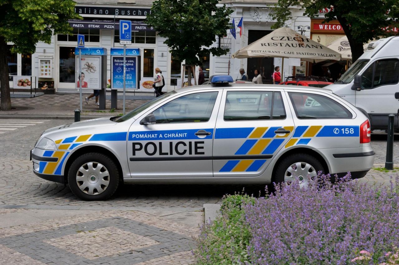 Policija je odmah otišla na lice mjesta, a muškarca su uhapsili na ulici, oko 150 metara od vrtića