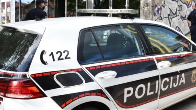 Policijski službenici Uprave policije MUP-a KS nastavljaju intenzivan rad na pronalasku ostalih učesnika i pomagača