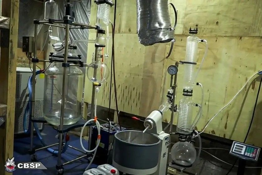 EUROPOL je pružio podršku ovoj operaciji, koja je dovela do otkrivanja najveće laboratije za proizvodnju droge u historiji na području Poljsk