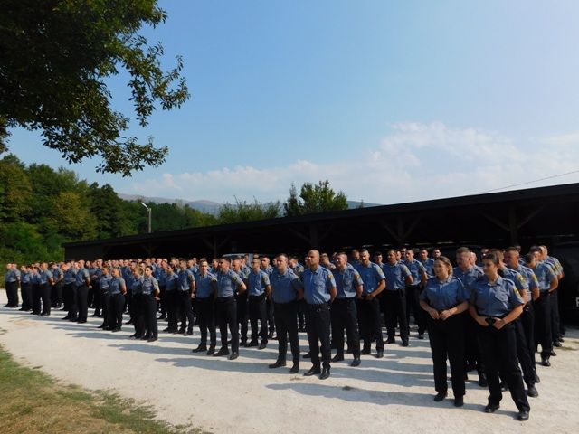 Svečanoj ceremoniji prisustvovao je policijski komesar Uprave policije kantonalnog MUP-a Faik Adilović