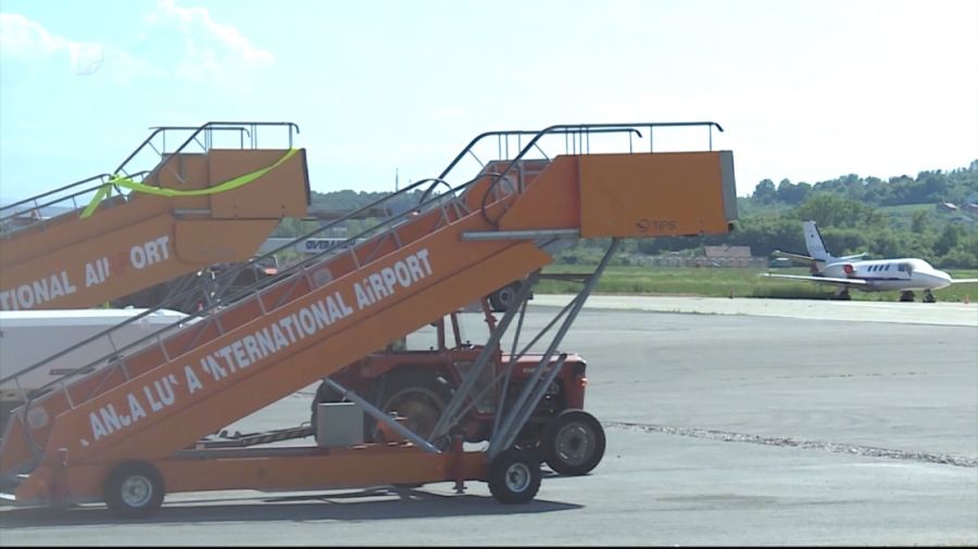 Uzlazno-sletna staza, površine i objekti na Banjalučkom aerodromu su u lošem stanju