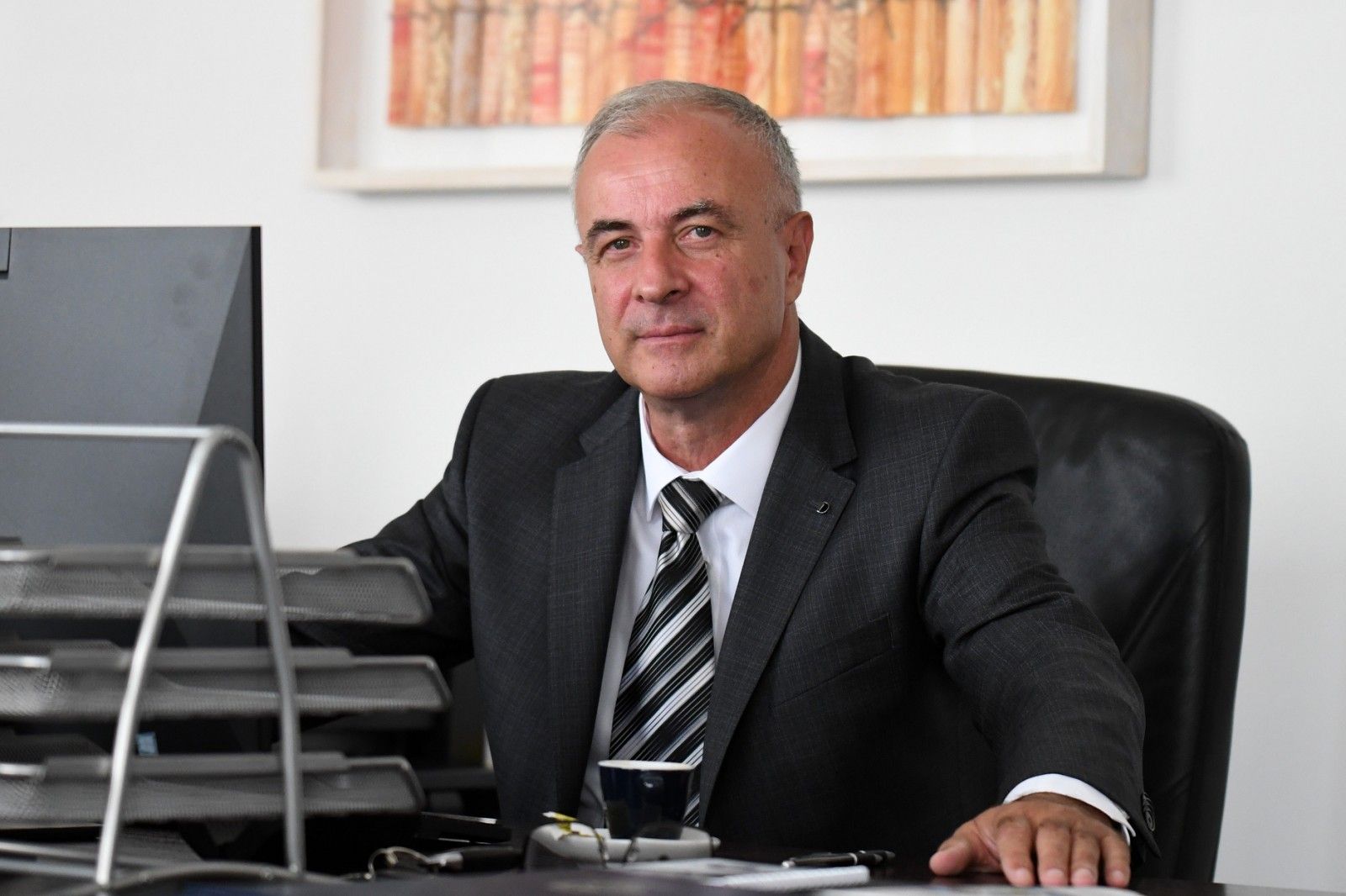 Izrazio je duboku zabrinutost zbog nedavno usvojenog Prijedloga izmjena zakona o visokom obrazovanju ZDK