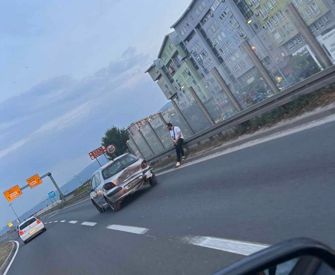 Iz Operativnog centra MUP-a KS su kazali da su na lice mjesta upućene patrole