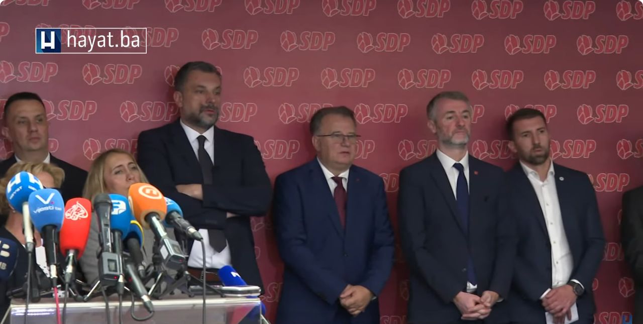 Prihodi budžeta u 2024. godini iznosili su 5,8 milijardi maraka, dok su rashodi dostigli 6,3 milijarde, što dovodi do deficita u iznosu 536 miliona maraka