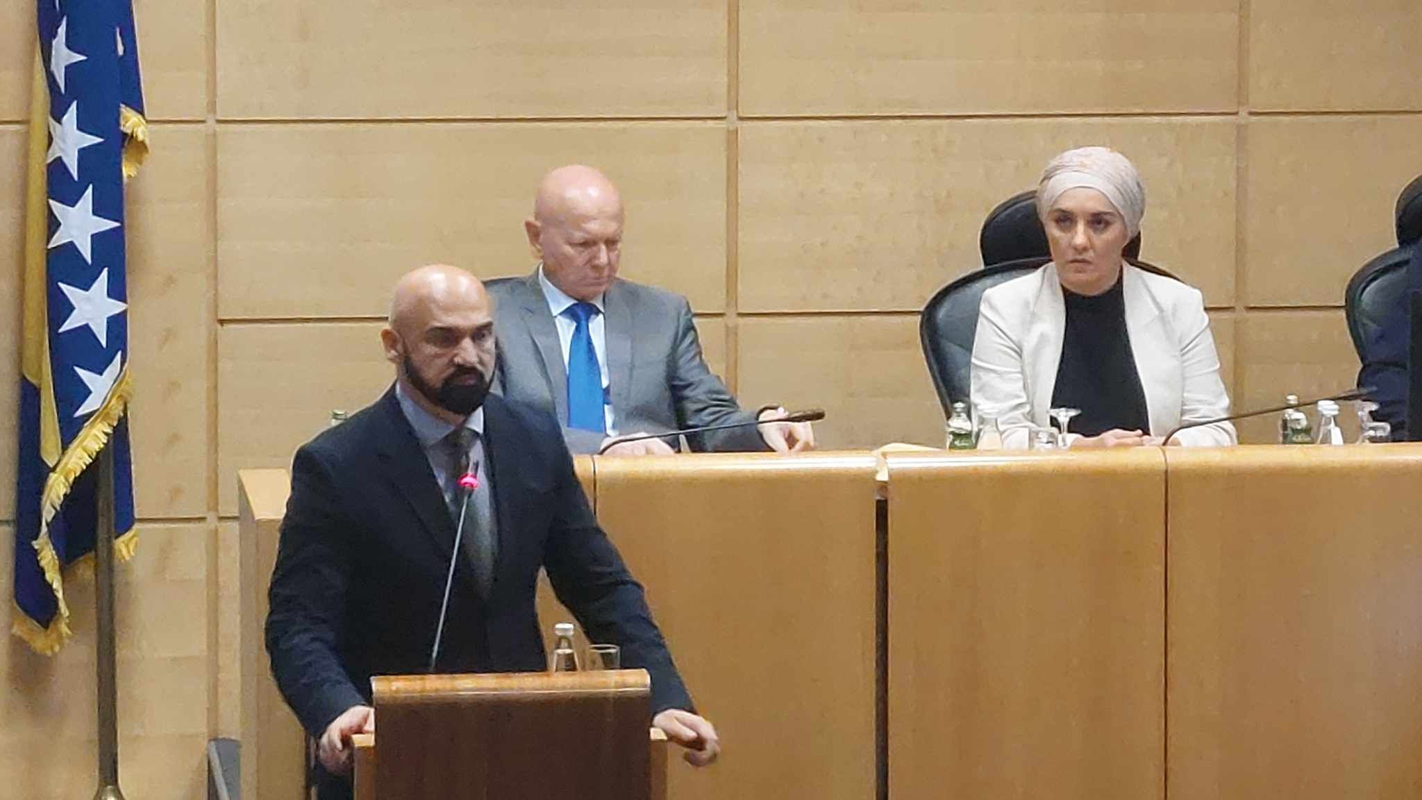 Vlada F BiH povukla izmjene zakona o policiji, Isak nije ništa pojasnio