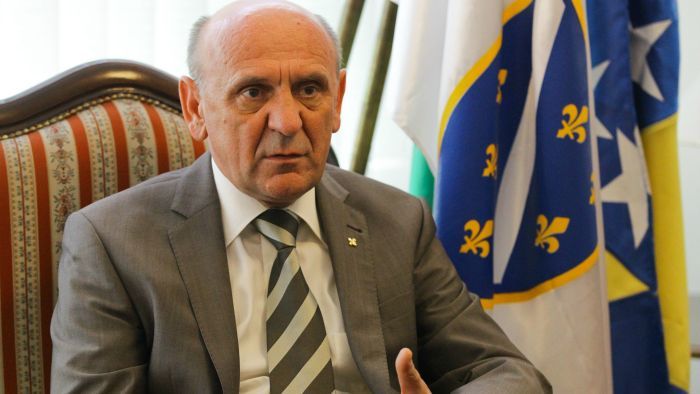 Posebno ćemo ga pamtiti kao neumornog borca za izgradnju institucija države Bosne i Hercegovine, u čemu je uz podršku međunarodne zajednice, ostvario značajne rezultate