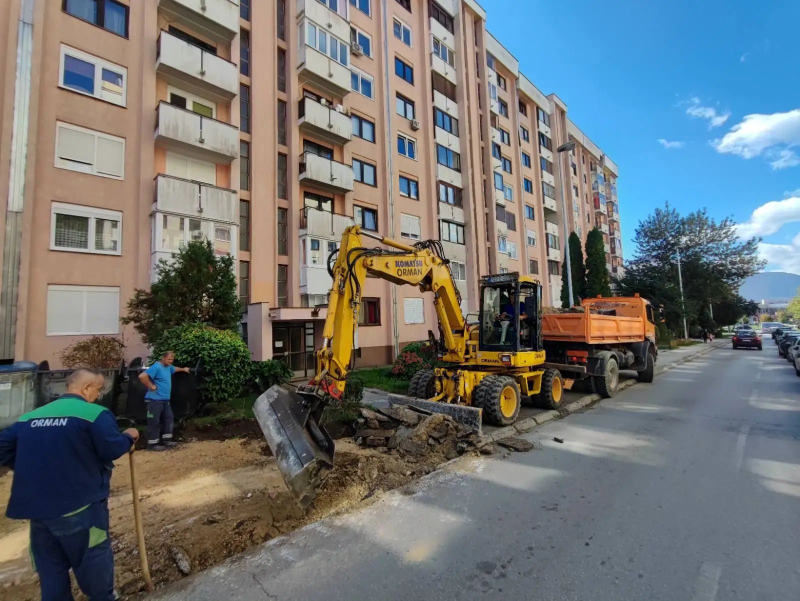 MZ 'Olimpijsko Selo': Rekonstrukcija trotoara i prilaza objektima u Olimipijskoj ulici