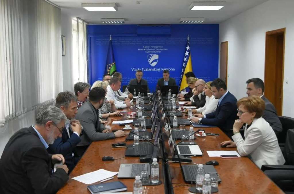 Cilj Programa je da građanima, osiguranicima obezbijedi dostupnost pružanja usluga ultrazvučnog pregleda kukova kod dojenčadi i ultrazvučnog pregleda srca