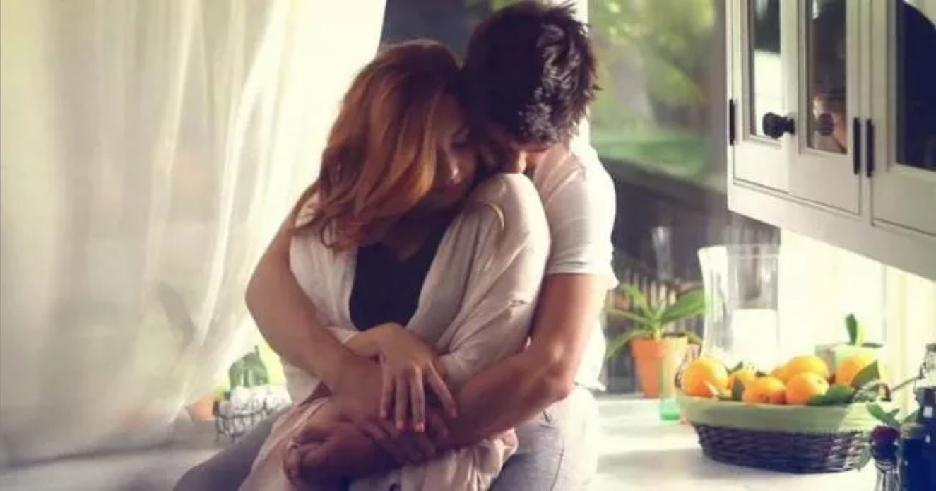 Kada muškarac zagrli ženu, ona osjeća kao da ima krila i kao da može letjeti