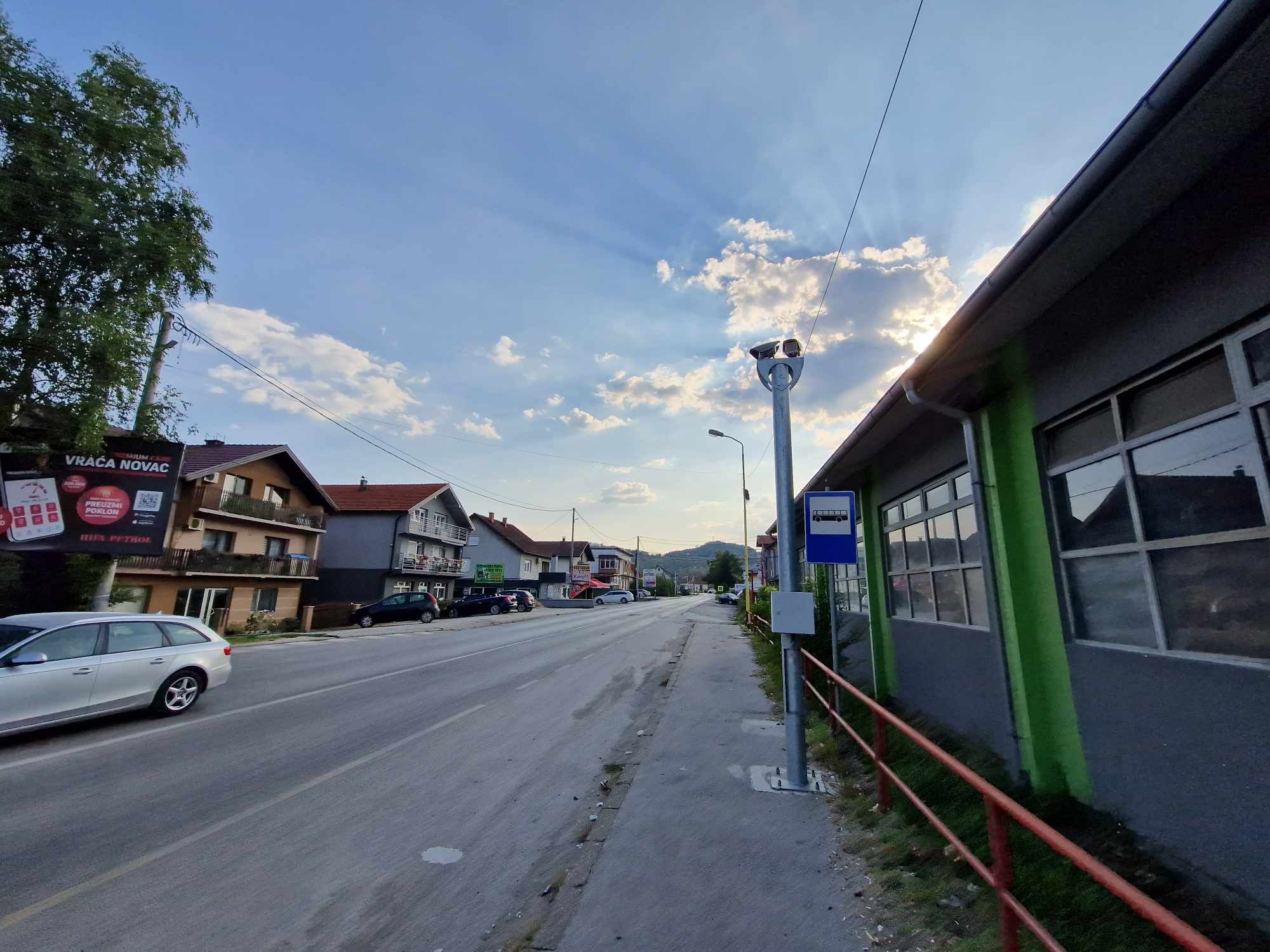 Svaki radar, druga politika: Problemi sa sigurnošću u zavidovićkoj ulici Zlatnih ljiljana