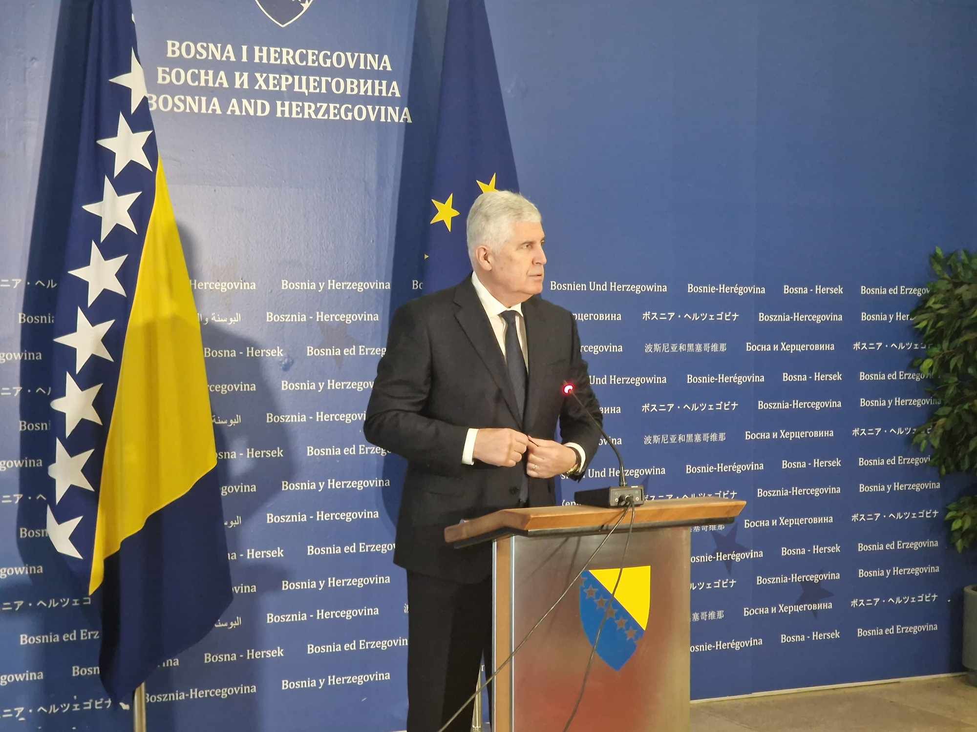 ''Što se tiče ministra sigurnosti, ne znam kako će se to odviti...'', kazao je