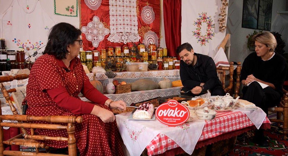 ''Simbol ručka naše države. Nešto na kašiku, supa, sarma, pita'', hvalio je Miran Rasiminu trpezu