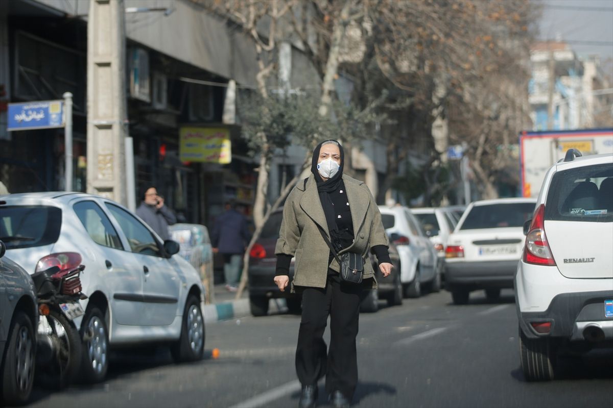 Zbog zagađenja zraka zatvorene škole i vladine službe u Teheranu