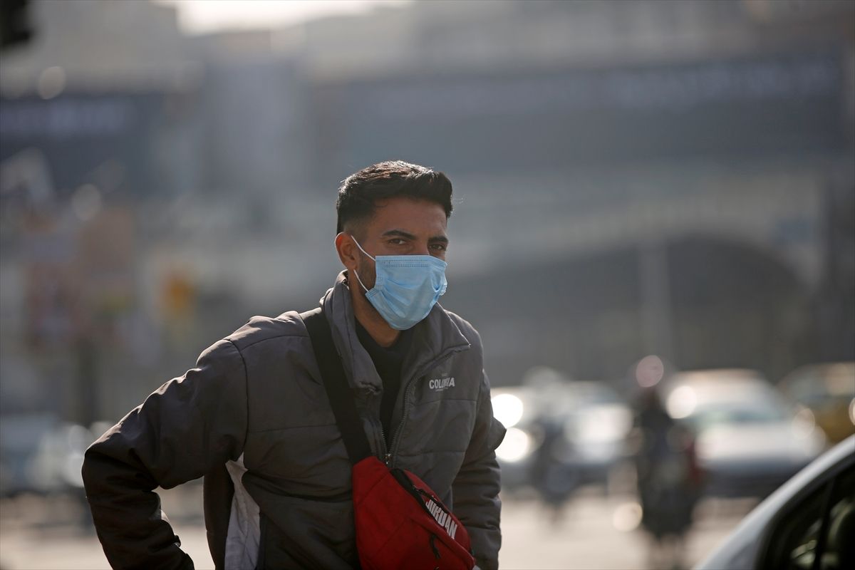 Zbog zagađenja zraka zatvorene škole i vladine službe u Teheranu