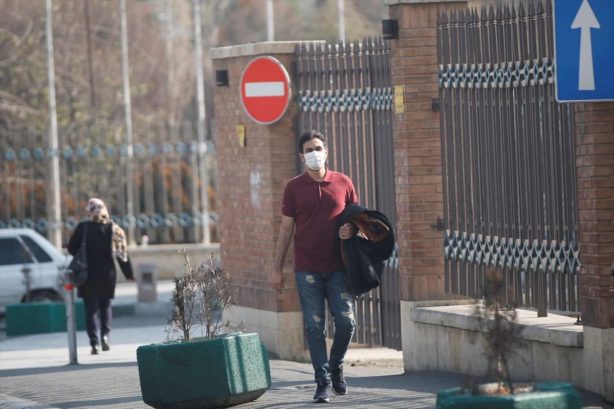 Zbog zagađenja zraka zatvorene škole i vladine službe u Teheranu