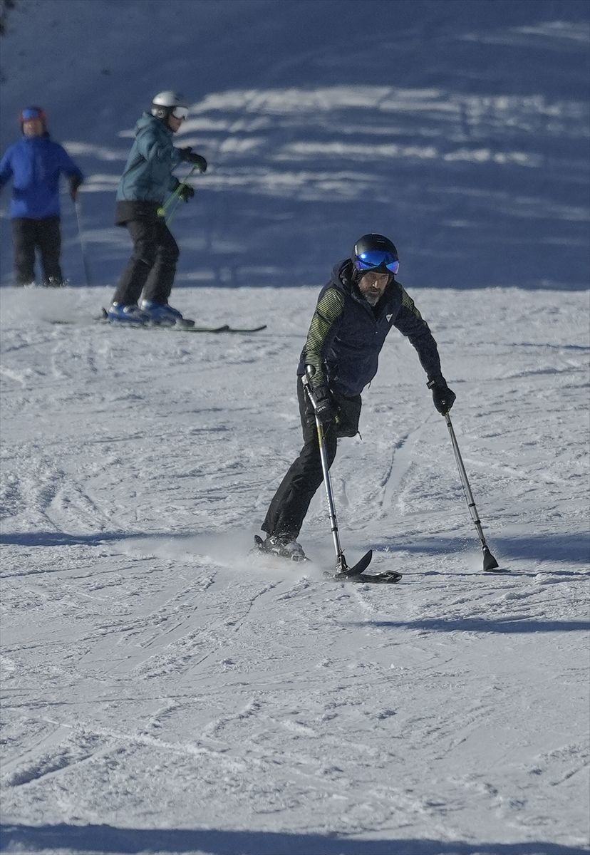 Stvarno uživam. Ovo je sada ovisnost. Ispunjava me, dio sam planine i uživam maksimalno. Nema mjerila za ovaj osjećaj sreće, rekao je Almir Drnda