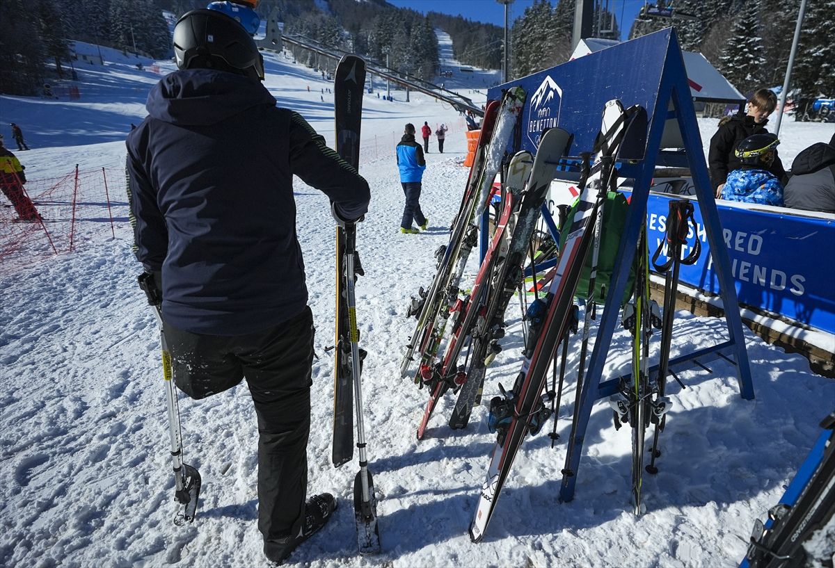 Stvarno uživam. Ovo je sada ovisnost. Ispunjava me, dio sam planine i uživam maksimalno. Nema mjerila za ovaj osjećaj sreće, rekao je Almir Drnda