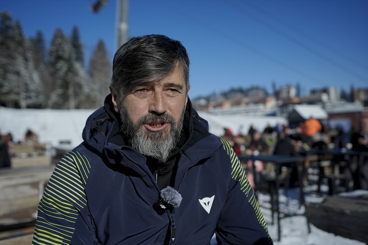 Stvarno uživam. Ovo je sada ovisnost. Ispunjava me, dio sam planine i uživam maksimalno. Nema mjerila za ovaj osjećaj sreće, rekao je Almir Drnda