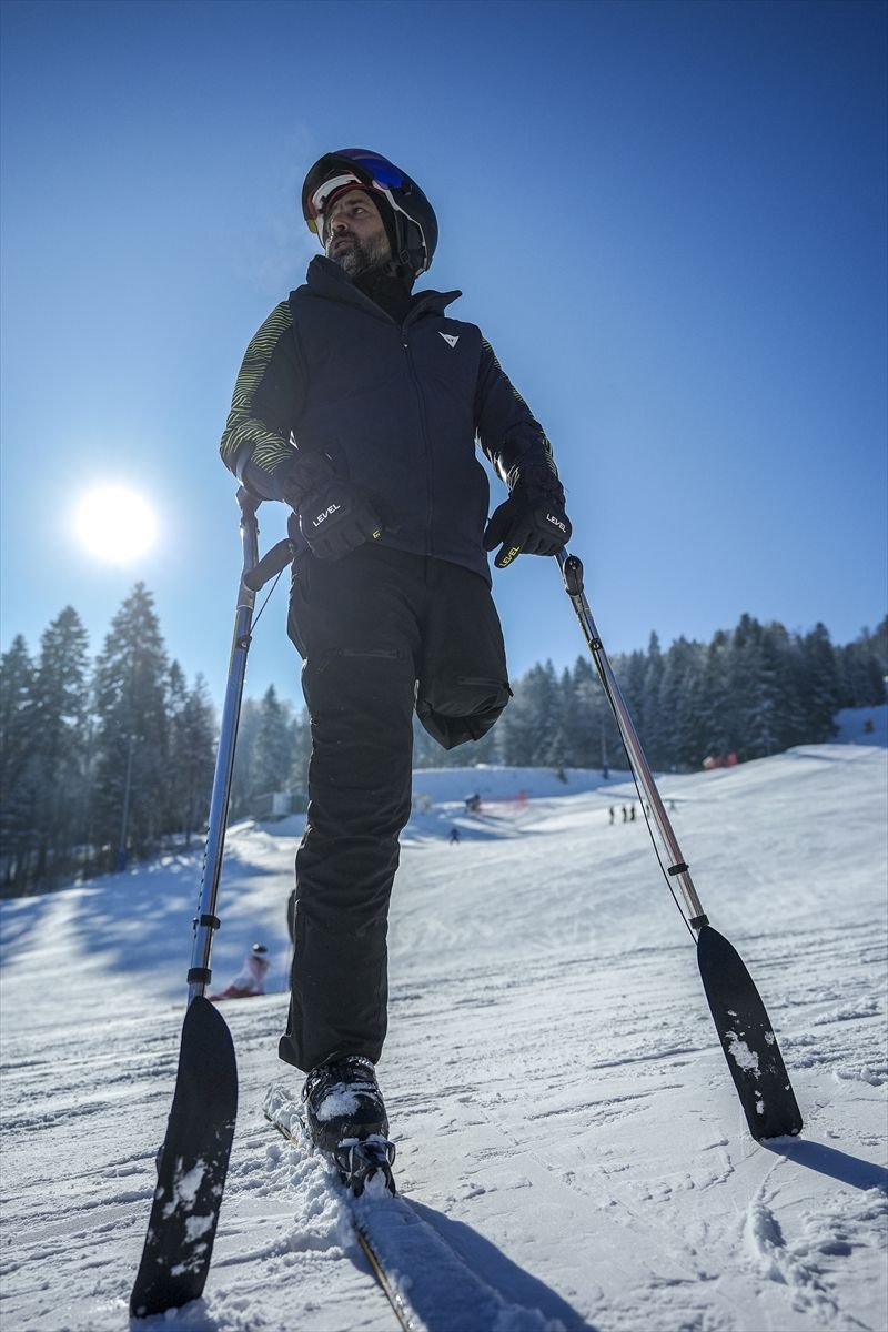 Stvarno uživam. Ovo je sada ovisnost. Ispunjava me, dio sam planine i uživam maksimalno. Nema mjerila za ovaj osjećaj sreće, rekao je Almir Drnda