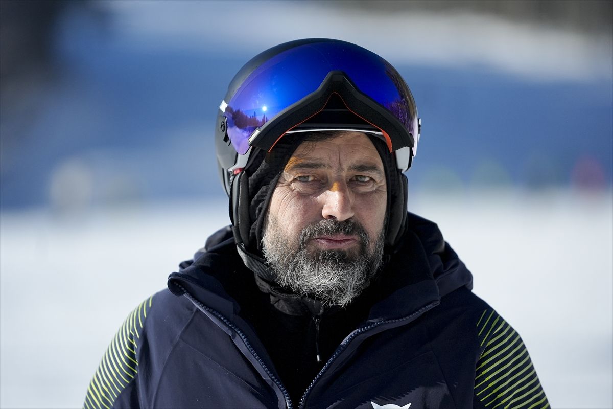 Stvarno uživam. Ovo je sada ovisnost. Ispunjava me, dio sam planine i uživam maksimalno. Nema mjerila za ovaj osjećaj sreće, rekao je Almir Drnda