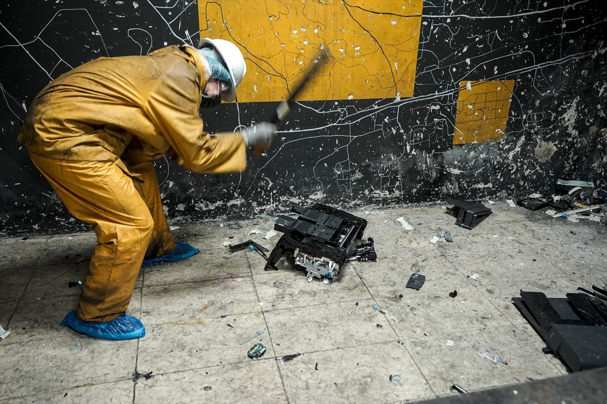 'Smash' soba u Sarajevu pomaže u oslobađanju od stresa