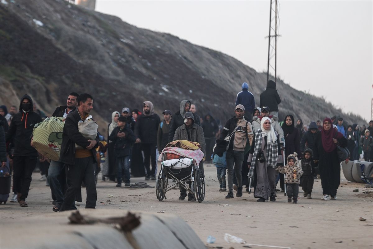 Desetine hiljada protjeranih Palestinaca vraćaju se na sjever Gaze