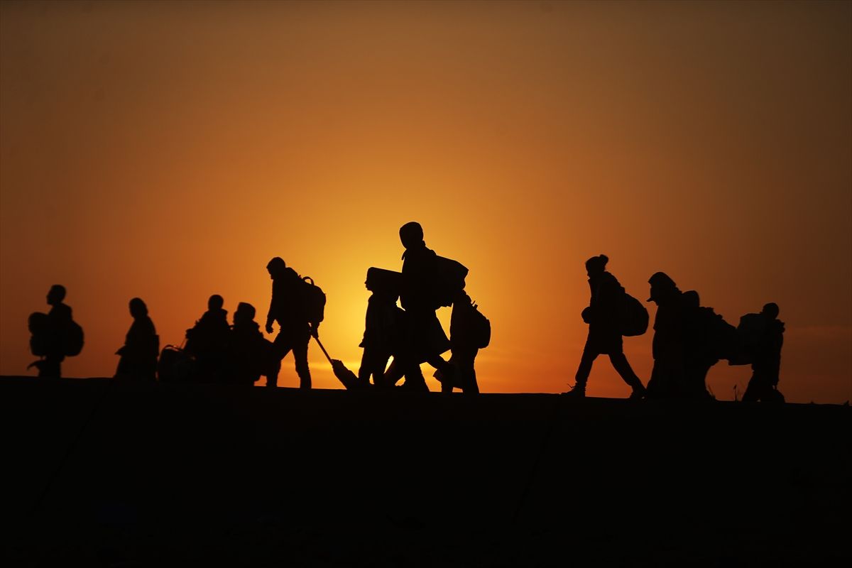 Desetine hiljada protjeranih Palestinaca vraćaju se na sjever Gaze