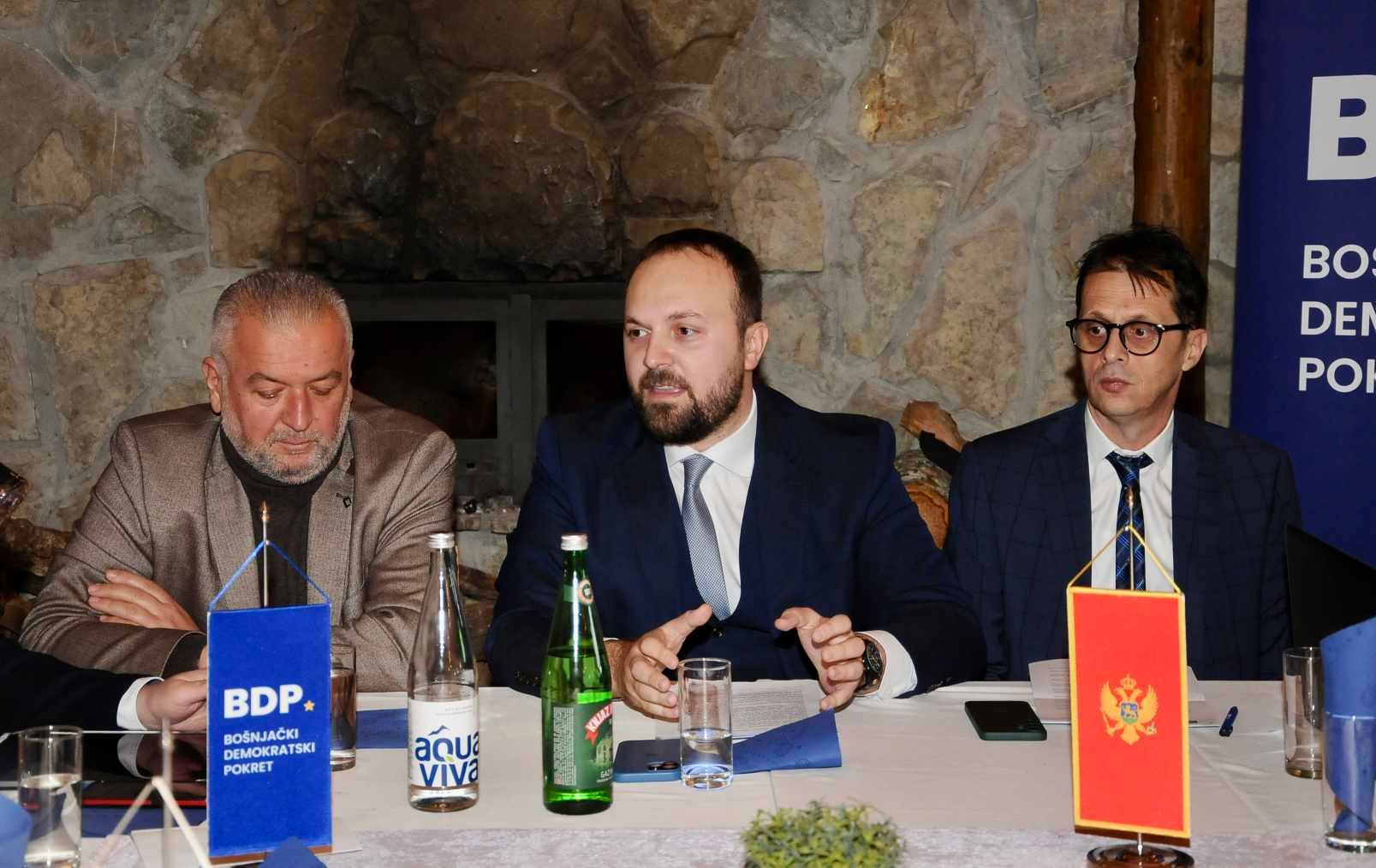 Bošnjački demokratski pokret (BDP) organizovao je skup u Rožajama na temu „Aktivizam dijaspore kao sredstvo jačanja pozicije Crne Gore“