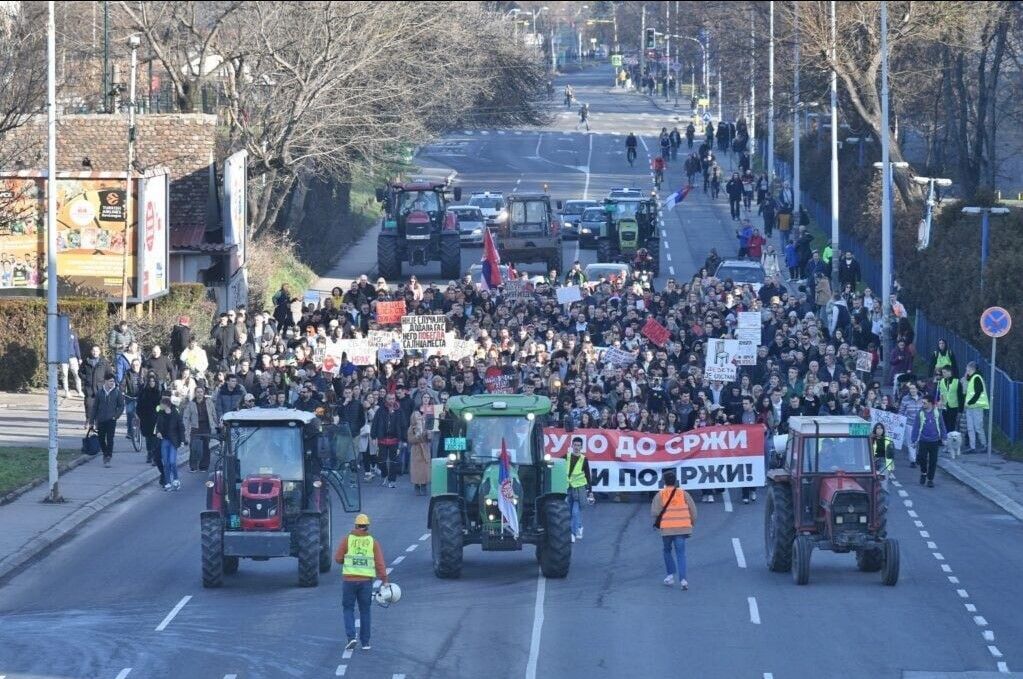 Blokirane ulice u Beogradu: Brojni studenti i građani na ulicama