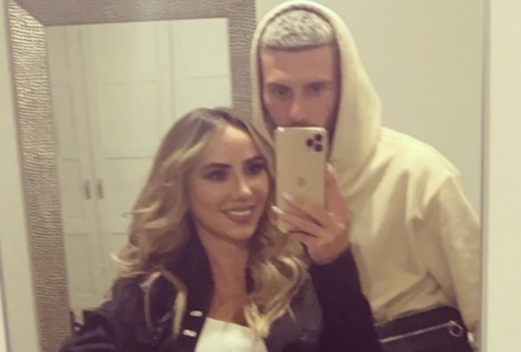 Leonova mama u više navrata na društvenim mrežama objavljuje elegantne fotografije s odmora,