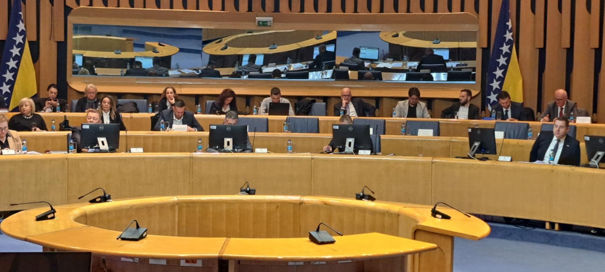 Burno na sjednici: Čović štiti Špirića, Vukovića ignorisao nakon što je tražio raspravu