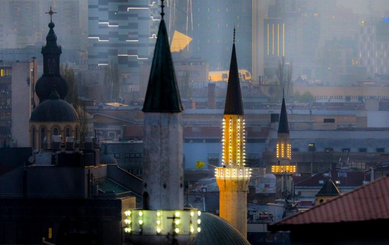 Evropa sada mora pronaći neki drugi način da dinamički uključi svijet islama, bez slabljenja svoje odanosti sistemu vladavine prava koji je pronikao na sjeveru Evrope